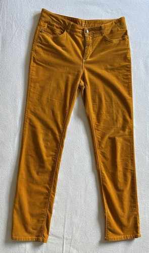 Christian berg woman - berg, hose