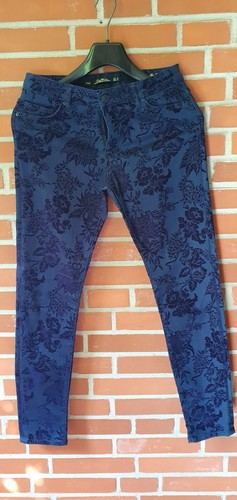 Damenhose blau mit - mit, floralem